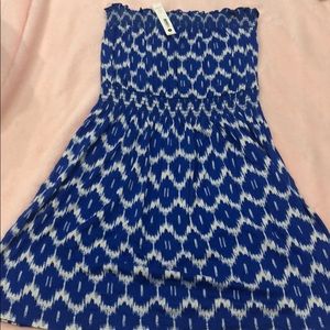 Strapless flowy dress